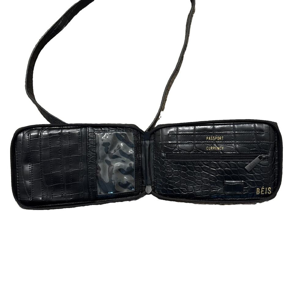 Beis The Travel Passport Wallet Wristlet Excellent CROCODILE EMBOSSED